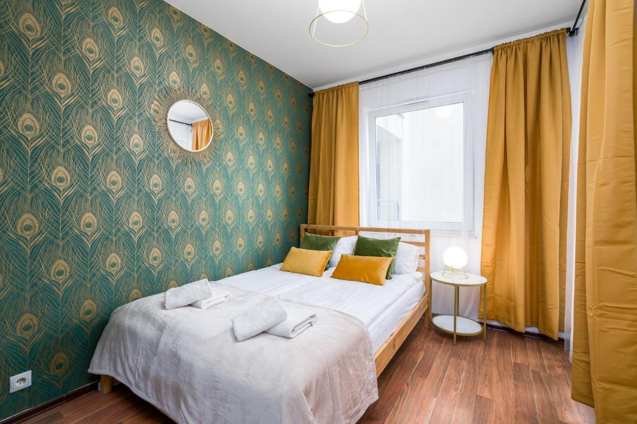 Sleepway Apartments -Garbary 95-101D Познан Екстериор снимка